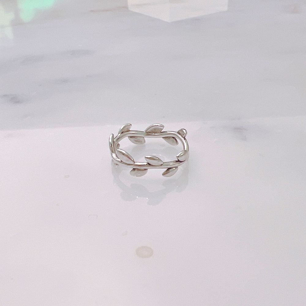 Tiffany silver olive leaf band ring (Paloma Picasso collection) size 6.5